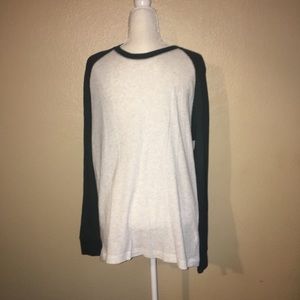 Long sleeve Old Navy T-shirt